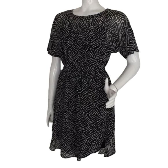 LOFT Dress, S, Black/White Geo print, 2 piece/Slip, Sash Belt, Short Sleeves - Picture 4 of 13